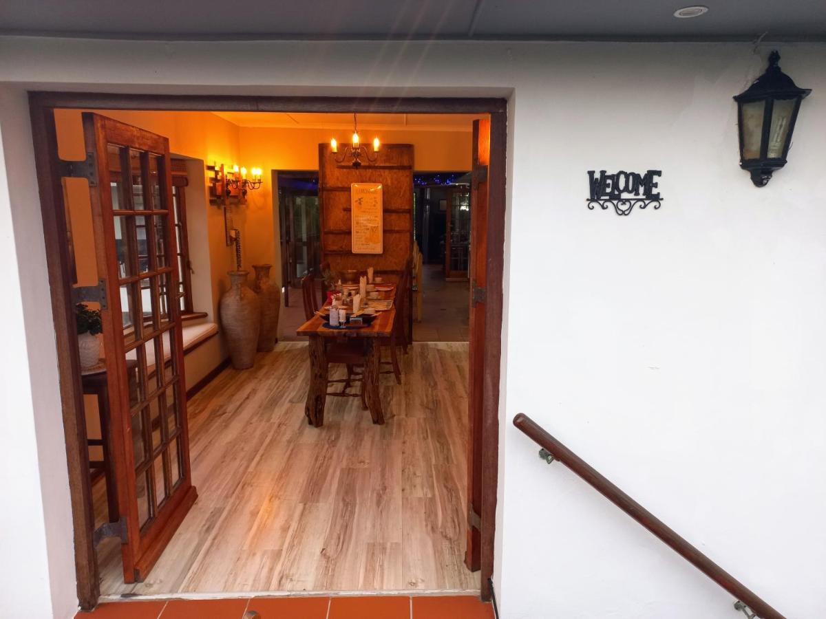 Woodleigh Guest Lodge East London Exterior photo